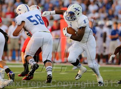 Thumbnail 1 in St. Xavier vs. Colerain photogallery.