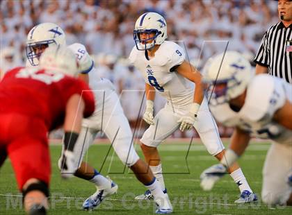 Thumbnail 2 in St. Xavier vs. Colerain photogallery.