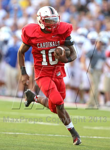 Thumbnail 2 in St. Xavier vs. Colerain photogallery.