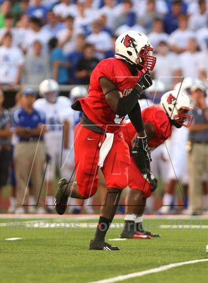 Thumbnail 2 in St. Xavier vs. Colerain photogallery.