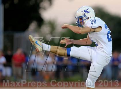 Thumbnail 2 in St. Xavier vs. Colerain photogallery.