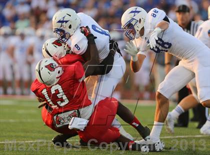Thumbnail 1 in St. Xavier vs. Colerain photogallery.