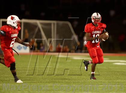 Thumbnail 2 in St. Xavier vs. Colerain photogallery.