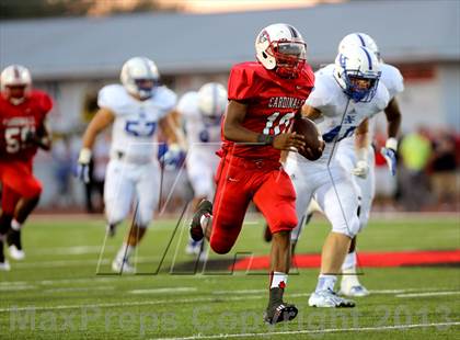 Thumbnail 3 in St. Xavier vs. Colerain photogallery.