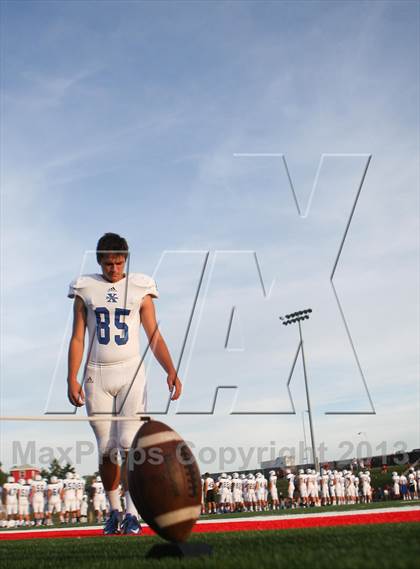 Thumbnail 3 in St. Xavier vs. Colerain photogallery.