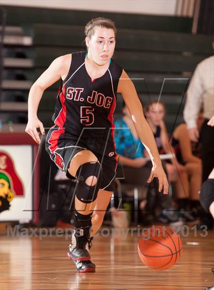 Thumbnail 2 in St. Joseph vs. Cedar Creek photogallery.