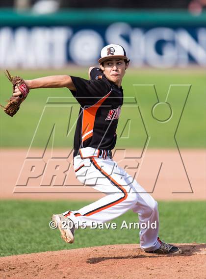 Thumbnail 1 in Danvers vs Middleborough (MIAA Division 2 Final) photogallery.