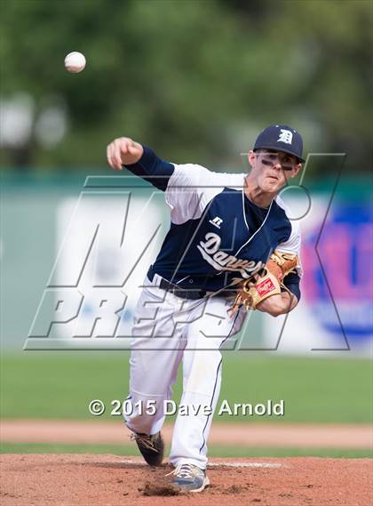 Thumbnail 1 in Danvers vs Middleborough (MIAA Division 2 Final) photogallery.