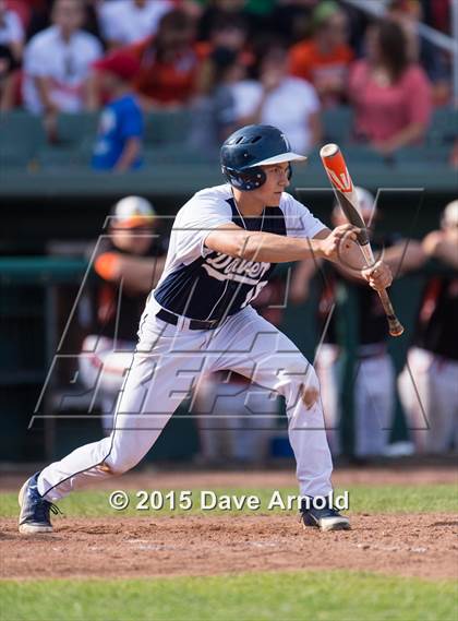 Thumbnail 3 in Danvers vs Middleborough (MIAA Division 2 Final) photogallery.