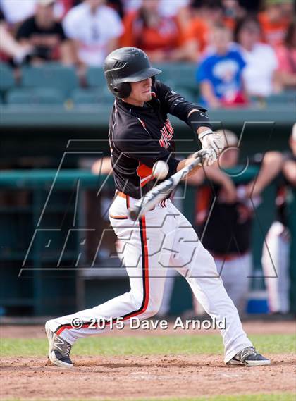 Thumbnail 3 in Danvers vs Middleborough (MIAA Division 2 Final) photogallery.
