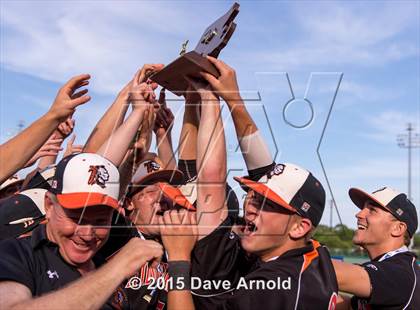 Thumbnail 3 in Danvers vs Middleborough (MIAA Division 2 Final) photogallery.