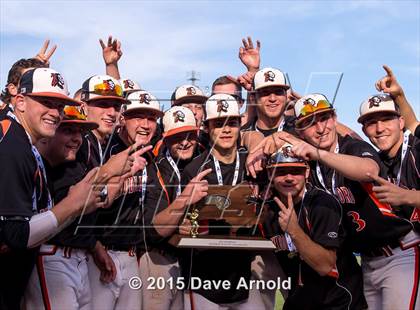 Thumbnail 2 in Danvers vs Middleborough (MIAA Division 2 Final) photogallery.
