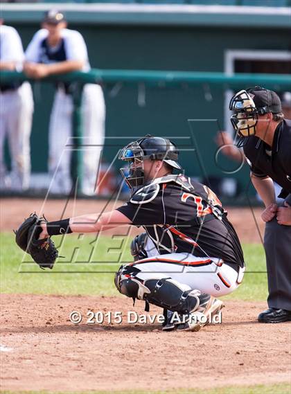 Thumbnail 3 in Danvers vs Middleborough (MIAA Division 2 Final) photogallery.