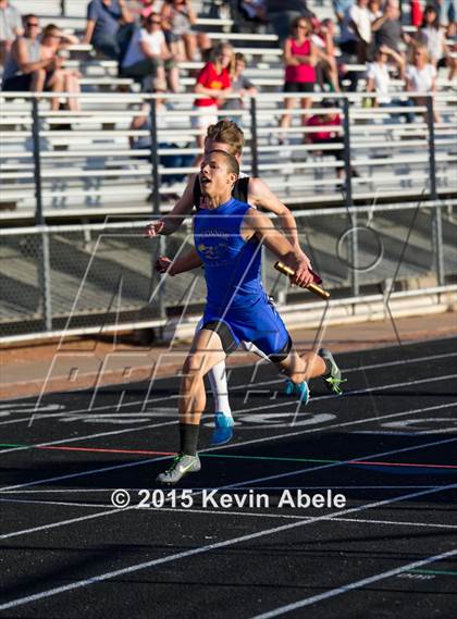 Thumbnail 3 in North Canyon Rattler Invitational photogallery.