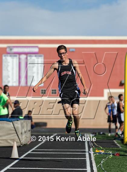 Thumbnail 2 in North Canyon Rattler Invitational photogallery.