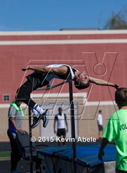 Thumbnail 3 in North Canyon Rattler Invitational photogallery.