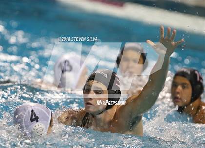 Thumbnail 2 in La Jolla vs. Vista (CIF SoCal Regional D2 Final) photogallery.