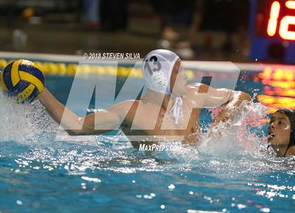Thumbnail 1 in La Jolla vs. Vista (CIF SoCal Regional D2 Final) photogallery.