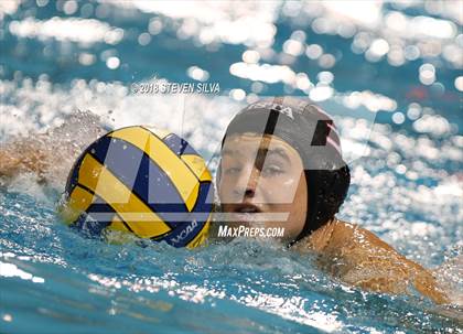 Thumbnail 3 in La Jolla vs. Vista (CIF SoCal Regional D2 Final) photogallery.
