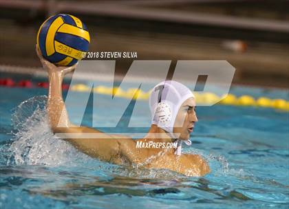 Thumbnail 3 in La Jolla vs. Vista (CIF SoCal Regional D2 Final) photogallery.