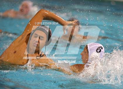 Thumbnail 2 in La Jolla vs. Vista (CIF SoCal Regional D2 Final) photogallery.