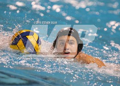Thumbnail 2 in La Jolla vs. Vista (CIF SoCal Regional D2 Final) photogallery.