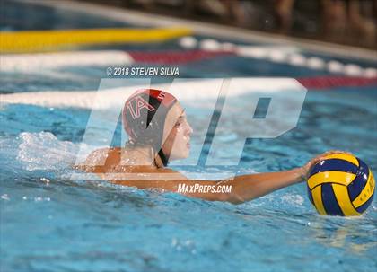 Thumbnail 2 in La Jolla vs. Vista (CIF SoCal Regional D2 Final) photogallery.