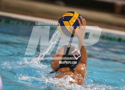 Thumbnail 3 in La Jolla vs. Vista (CIF SoCal Regional D2 Final) photogallery.