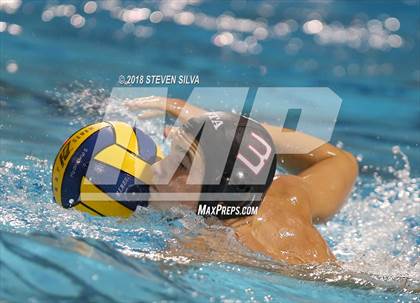 Thumbnail 1 in La Jolla vs. Vista (CIF SoCal Regional D2 Final) photogallery.