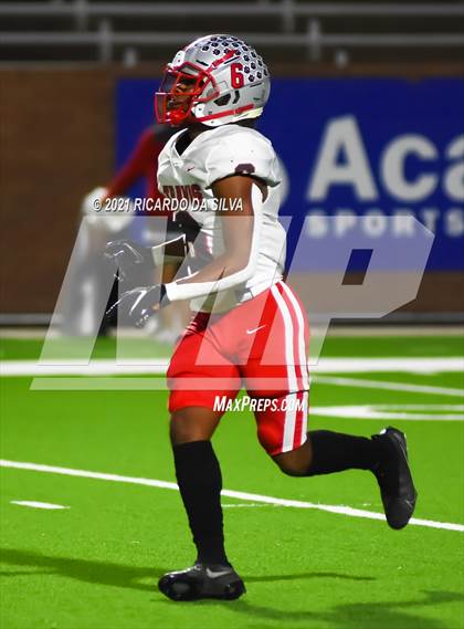 Thumbnail 2 in Fort Bend Travis @ Tompkins (UIL 6A Bi-District Playoff) photogallery.