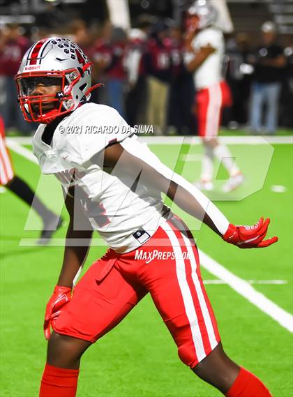 Thumbnail 1 in Fort Bend Travis @ Tompkins (UIL 6A Bi-District Playoff) photogallery.
