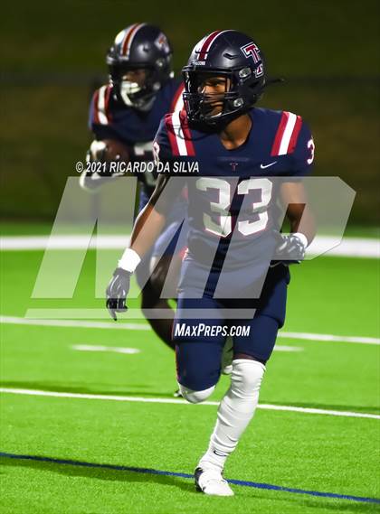Thumbnail 2 in Fort Bend Travis @ Tompkins (UIL 6A Bi-District Playoff) photogallery.