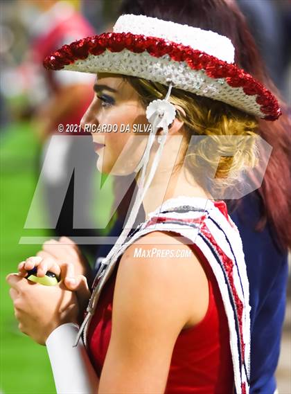 Thumbnail 2 in Fort Bend Travis @ Tompkins (UIL 6A Bi-District Playoff) photogallery.