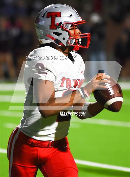 Thumbnail 3 in Fort Bend Travis @ Tompkins (UIL 6A Bi-District Playoff) photogallery.