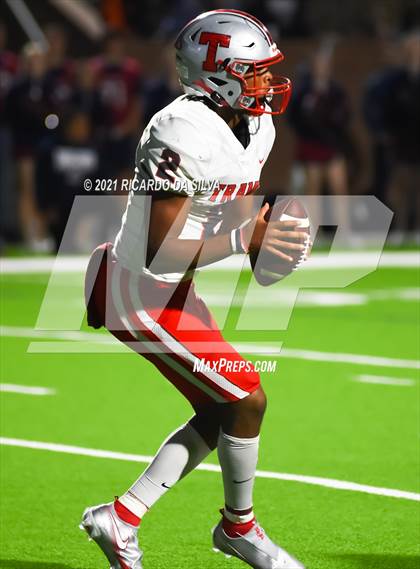 Thumbnail 1 in Fort Bend Travis @ Tompkins (UIL 6A Bi-District Playoff) photogallery.