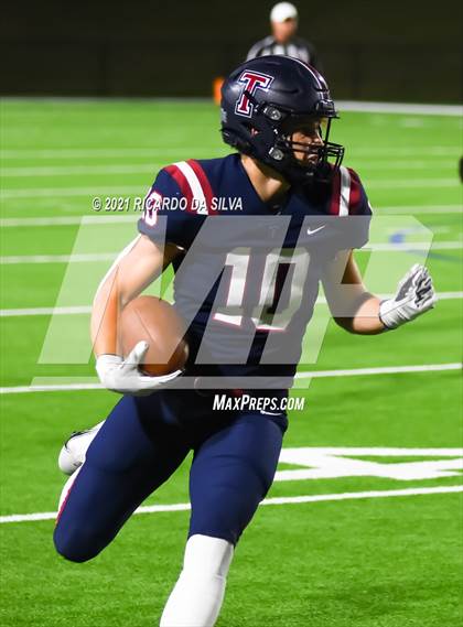 Thumbnail 1 in Fort Bend Travis @ Tompkins (UIL 6A Bi-District Playoff) photogallery.