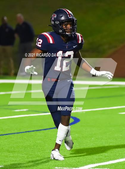 Thumbnail 1 in Fort Bend Travis @ Tompkins (UIL 6A Bi-District Playoff) photogallery.