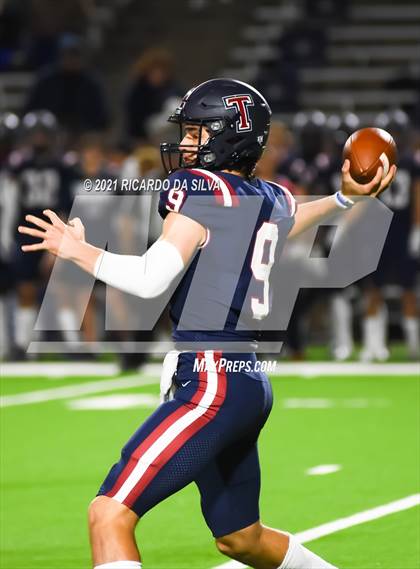 Thumbnail 3 in Fort Bend Travis @ Tompkins (UIL 6A Bi-District Playoff) photogallery.