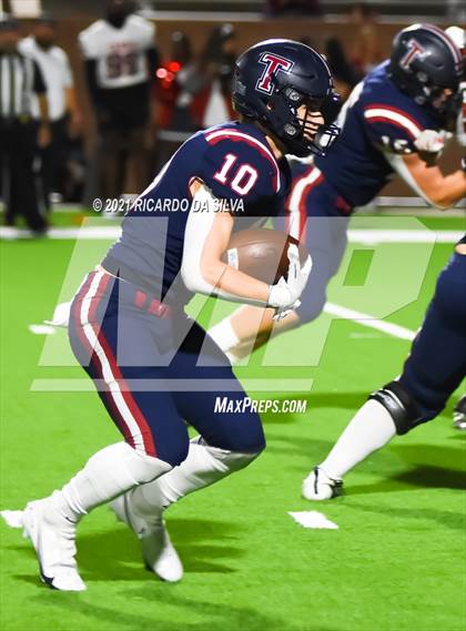 Thumbnail 3 in Fort Bend Travis @ Tompkins (UIL 6A Bi-District Playoff) photogallery.