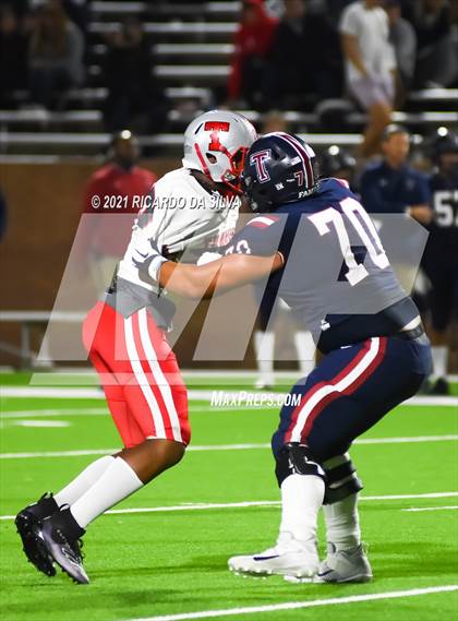 Thumbnail 3 in Fort Bend Travis @ Tompkins (UIL 6A Bi-District Playoff) photogallery.