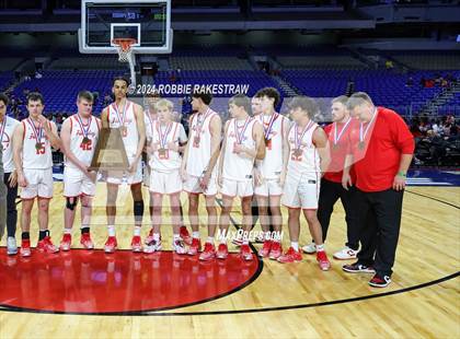 Thumbnail 1 in Holliday vs. Ponder (UIL 3A Basketball Semifinal Medal Ceremony) photogallery.
