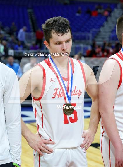 Thumbnail 1 in Holliday vs. Ponder (UIL 3A Basketball Semifinal Medal Ceremony) photogallery.