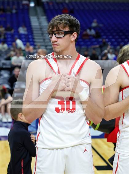 Thumbnail 2 in Holliday vs. Ponder (UIL 3A Basketball Semifinal Medal Ceremony) photogallery.