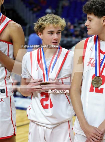 Thumbnail 3 in Holliday vs. Ponder (UIL 3A Basketball Semifinal Medal Ceremony) photogallery.