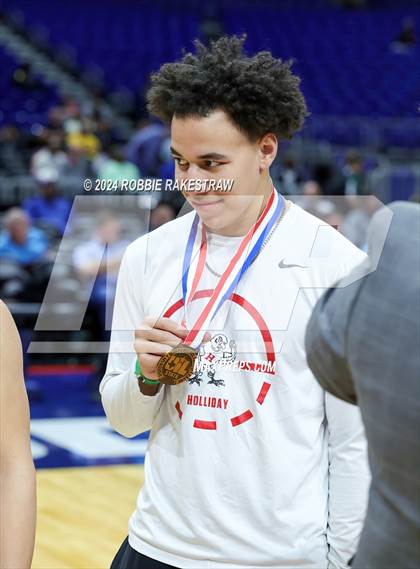 Thumbnail 2 in Holliday vs. Ponder (UIL 3A Basketball Semifinal Medal Ceremony) photogallery.