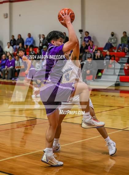 Thumbnail 1 in Weslaco vs United South (Sharyland ISD Thanksgiving Classic) photogallery.