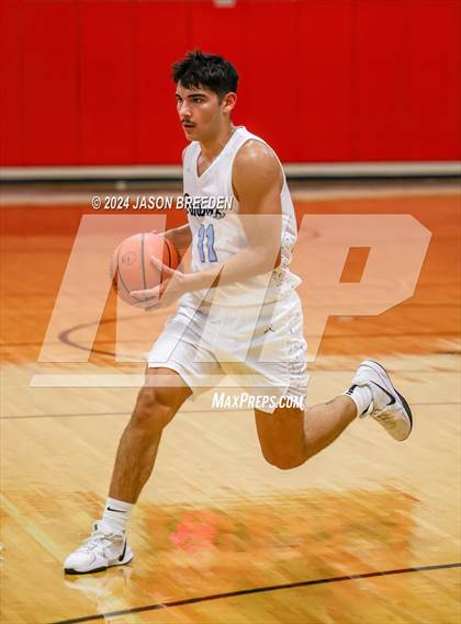 Thumbnail 3 in Weslaco vs United South (Sharyland ISD Thanksgiving Classic) photogallery.