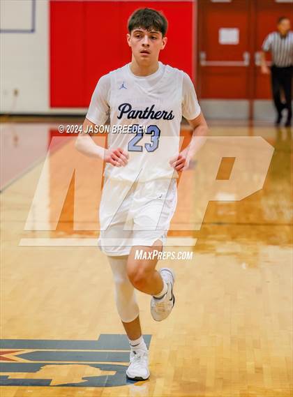 Thumbnail 1 in Weslaco vs United South (Sharyland ISD Thanksgiving Classic) photogallery.