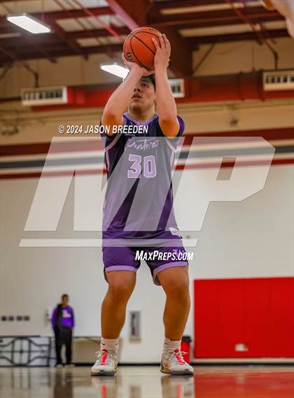 Thumbnail 1 in Weslaco vs United South (Sharyland ISD Thanksgiving Classic) photogallery.