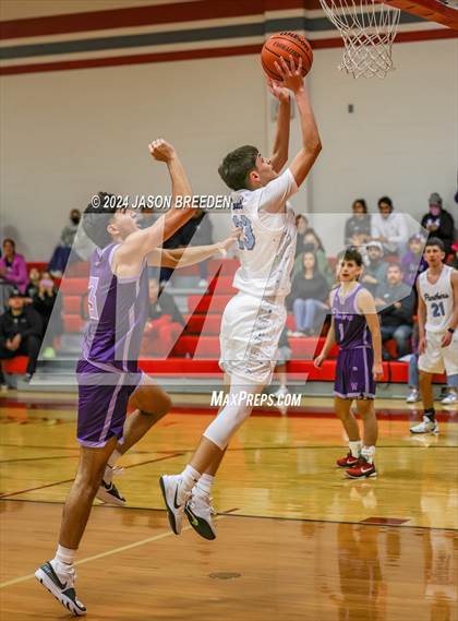 Thumbnail 3 in Weslaco vs United South (Sharyland ISD Thanksgiving Classic) photogallery.